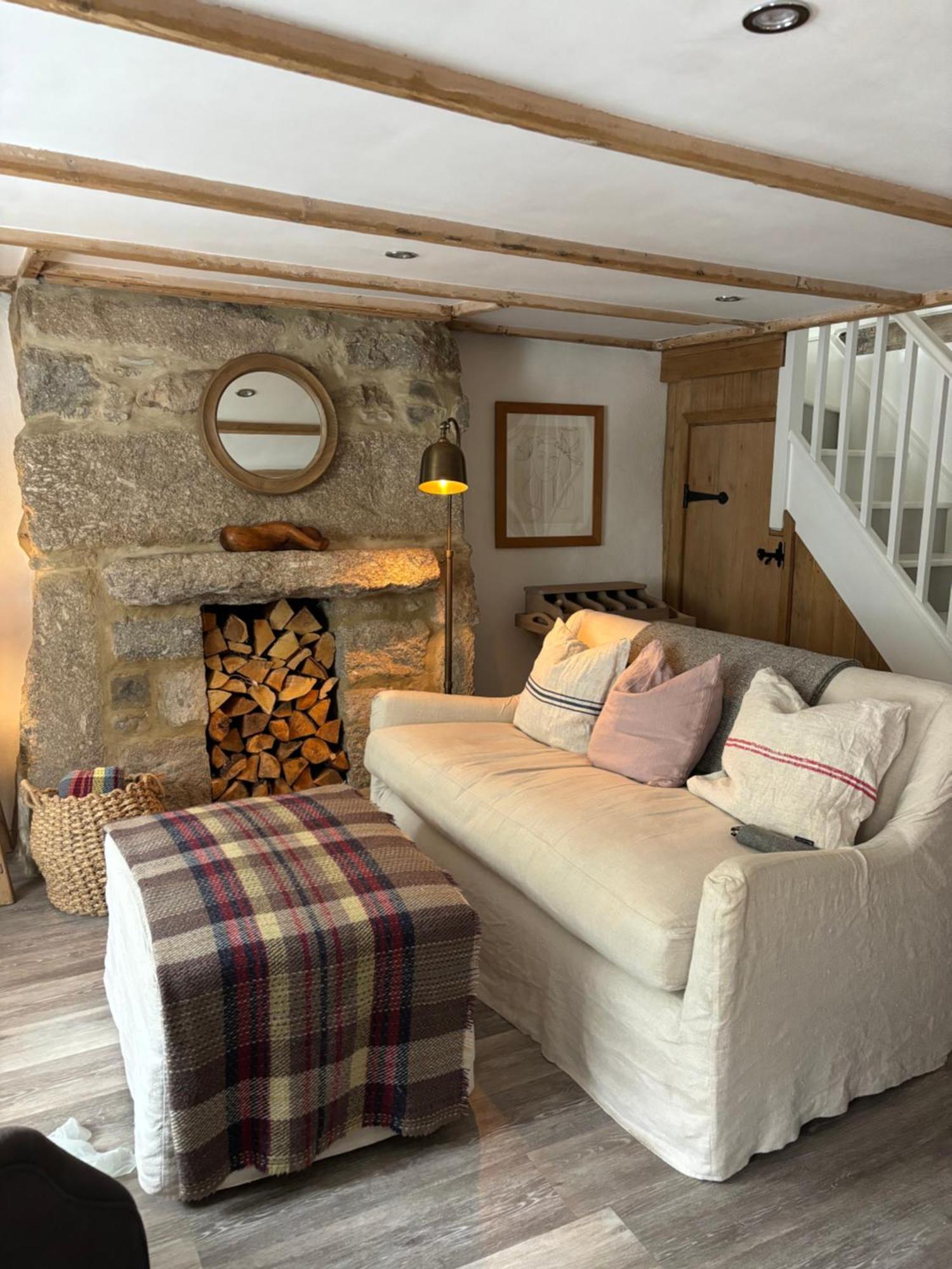 The Old Gallery - Charming Coastal Escape For Two Маузхол Экстерьер фото
